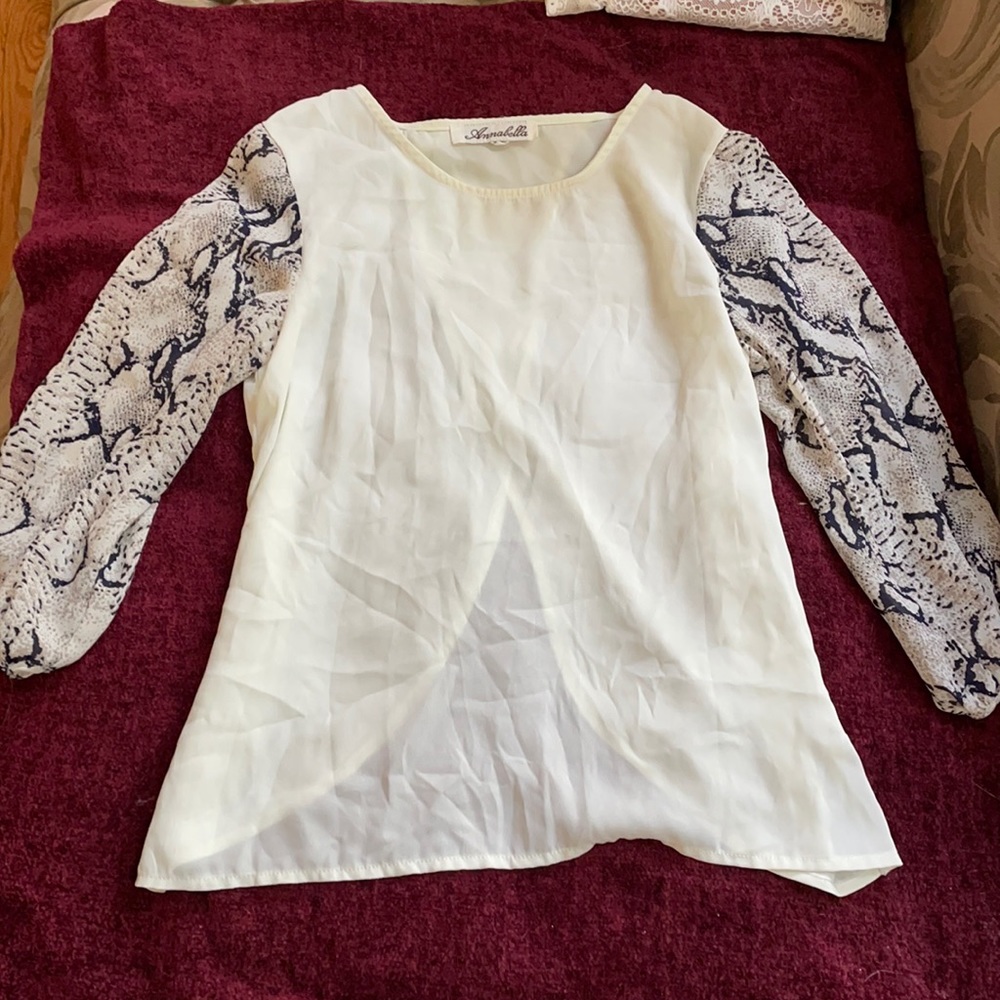 Long sleeve shirt with open back
